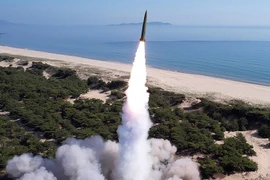 Triều Tiên phóng thử nhiều tên lửa đạn đạo