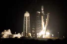 Tầng tên lửa SpaceX sắp lao xuống Mặt Trăng sau hơn 1 năm trôi dạt 