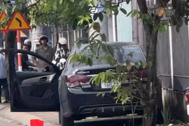 Phát hiện thi thể cô gái đang phân huỷ trong cốp xe ô tô