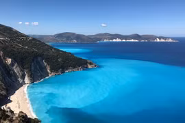 Mê đắm trước những bãi biển đẹp nhất thế giới