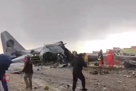 Hiện trường máy bay rơi ở Bolivia, nhiều người thiệt mạng