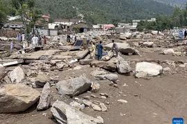 Cảnh tan hoang sau trận lũ quét kinh hoàng ở Pakistan