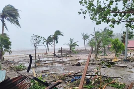 Siêu bão Fung-Wong đổ bộ vào Philippines, hơn 1 triệu người sơ tán