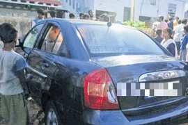 Bị "nhốt" trong ô tô, 4 em nhỏ tử vong thương tâm