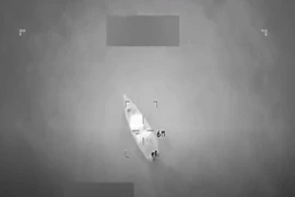 Khoảnh khắc Mỹ tấn công tàu nghi chở ma túy ở Caribe làm 6 người thiệt mạng