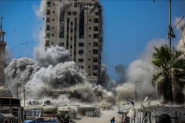 Israel tiếp tục tấn công thành phố Gaza, hàng chục người thiệt mạng
