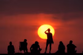 Bắc Âu hứng chịu đợt nắng nóng "chưa từng có tiền lệ"