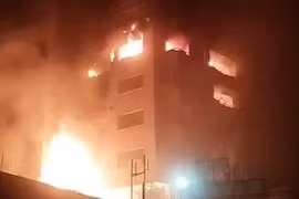 Israel tuyên bố cứng rắn sau cuộc tấn công phủ đầu vào Iran