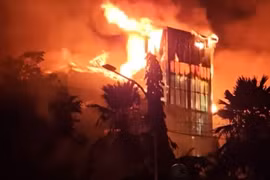 Biểu tình lan rộng ở Indonesia, ít nhất 3 người thiệt mạng