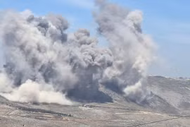 Toàn cảnh vụ Israel không kích Lebanon, nhiều thương vong