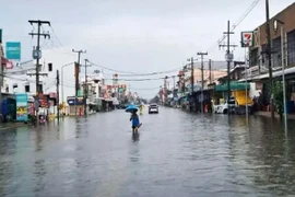 Bão Bualoi gây ngập lụt nghiêm trọng ở Thái Lan, 7 người thiệt mạng