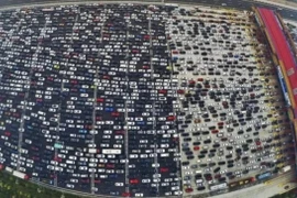 Vụ tắc đường 'ác mộng' kéo dài 12 ngày ở Trung Quốc