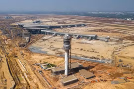 Đẩy nhanh tiến độ để sân bay Long Thành vận hành ngay tháng 6