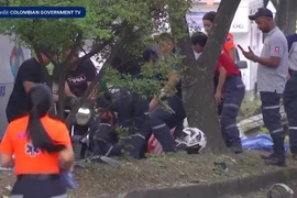 Đánh bom gần căn cứ quân sự ở Colombia, hàng chục người thương vong