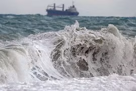 Trung Quốc ban hành cảnh báo sóng thần sau động đất ngoài khơi Nga