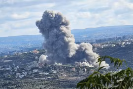Israel tiếp tục tấn công mục tiêu Hezbollah ở Lebanon