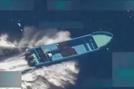 Mỹ đánh chìm tàu nghi chở ma túy ngoài khơi Costa Rica 