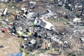 Hiện trường vụ rơi máy bay tuần tra P-3 của Hải quân Hàn Quốc