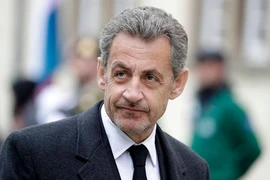 Cựu Tổng thống Pháp Nicolas Sarkozy bắt đầu thụ án 5 năm tù