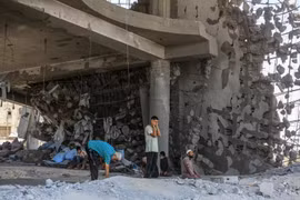 Israel tiếp tục tấn công, hơn 50 người chết trong một ngày ở Gaza