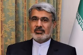 Iran sẵn sàng cho mọi kịch bản, cảnh báo 'địa ngục với Mỹ'