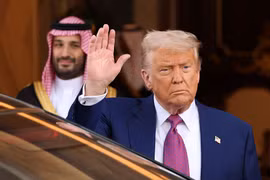 Tổng thống Trump sẽ dỡ bỏ lệnh trừng phạt với Syria