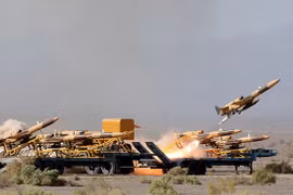 Iran bắt đầu tấn công trả đũa Israel