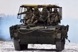 Quân Ukraine ở Donetsk bị dồn về hồ chứa nước Kleban-Byk