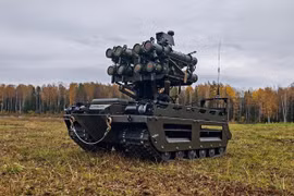 Nga hé lộ robot phun lửa không người lái trên chiến trường Ukraine