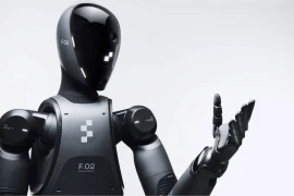 Robot hình người "tiến hóa" để hoàn thành sớm KPI