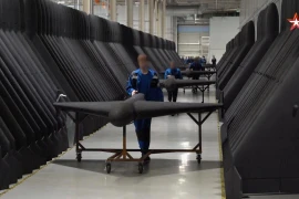 Bên trong nhà máy sản xuất 3.000 UAV "cảm tử" mỗi tháng của Nga