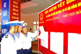 Vùng 2 Hải quân tổ chức bầu cử sớm cho các lực lượng làm nhiệm vụ trên biển