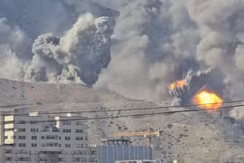 Sau 72 giờ giao tranh, Iran thấy mình đang ở thế bất lợi