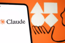 Đại kình địch ChatGPT tung AI mới thách thức ngôi vương