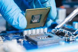 Luật công nghiệp công nghệ số đòn bẩy cho ngành bán dẫn, AI