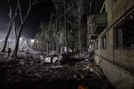 Tên lửa Iskander Nga quét sạch bãi tập Ukraine trong một đêm