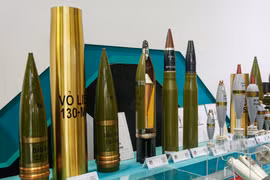 Công nghiệp quốc phòng Việt Nam sẽ chế tạo đạn pháo thông minh