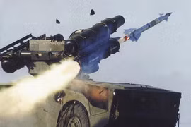 Tuy nhiên việc hết đạn tên lửa VT-1, đã làm suy yếu chiến lược phòng thủ nhiều lớp của Ukraine, vốn dựa vào sự kết hợp của các hệ thống tầm ngắn, tầm trung và tầm xa để chống lại các mối đe dọa trên không đa dạng của Nga. Việc thiếu đạn tên lửa cho hệ thống Crotale, buộc Ukraine phải sử dụng những tên lửa đắt đỏ hơn như Patriot hoặc NASAMS vào các nhiệm vụ đánh chặn UAV.