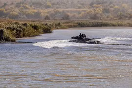 Bài học xương máu của Ukraine sau khi mất hơn 1.000 xe tăng 