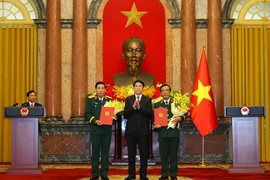 Hai Thứ trưởng Bộ Quốc phòng được thăng quân hàm Thượng tướng