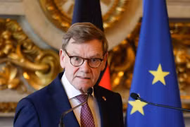 Đức sẽ cung cấp vũ khí tầm xa cho Ukraine tấn công Nga?