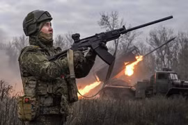 Quân đội Nga chiếm được thị trấn Rodinske, nắp nồi hầm Pokrovsk đã đóng lại