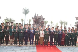 Khánh thành Khu biểu tượng tình đoàn kết, hữu nghị và tri ân quốc tế