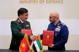Việt Nam và UAE ký Ý định thư về hợp tác quốc phòng