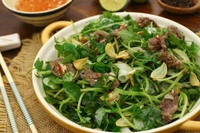 Rau càng cua bổ dưỡng nhưng không phải ai cũng ăn được