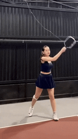 Dù là thời gian tập trung rèn luyện, nữ ca sĩ vẫn giữ được vẻ chỉn chu, quyến rũ và năng lượng tự tin đặc trưng.