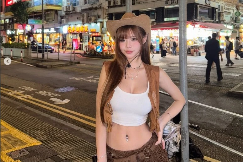 Nữ streamer xinh đẹp tựa sản phẩm do AI thực hiện