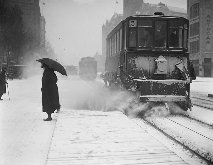 Xe điện ở Washington DC năm 1923.