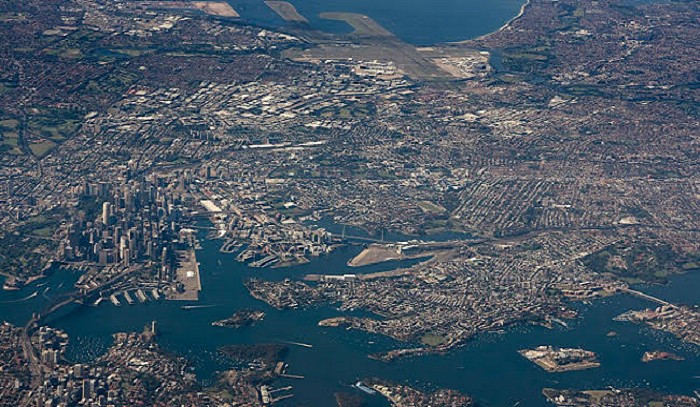 Thành phố Sydney (Australia) nhìn từ trên cao. Bến cảng của thành phố này là một trong những bến cảng tự nhiên lớn nhất và đẹp nhất thế giới. (Nguồn ảnh: Bored Panda/Reddit)