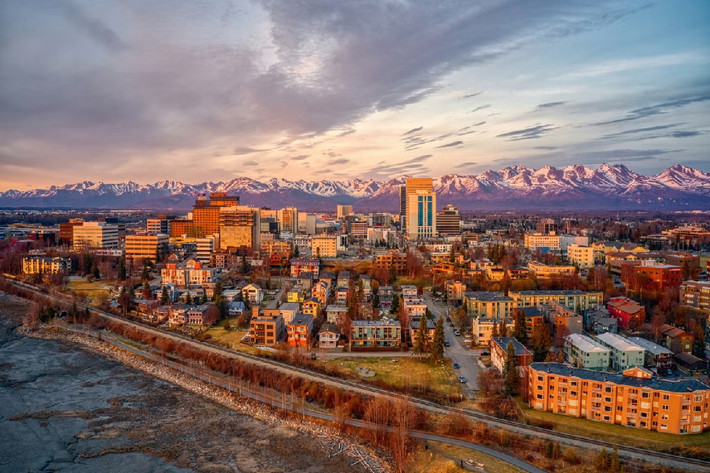 Theo Redfin, Anchorage là thành phố lớn nhất và đông dân nhất của Alaska. Khoảng 40% dân số của Alaska sinh sống tại thành phố này. Ảnh: iStock.